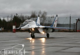 Russians conquer the edge of space | Полеты на истребителе МиГ-29 в стратосферу