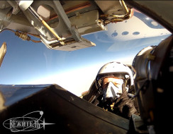 Incredible flying mig 29