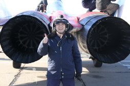 Inexpressible feelings from passenger ride in fighter jet